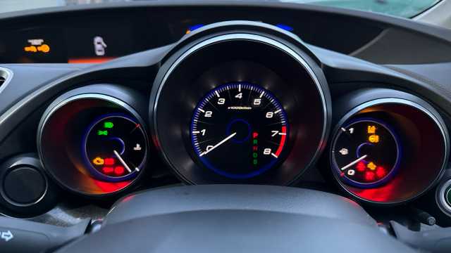 Honda Civic 1.8 i-VTEC SR 5dr Auto 