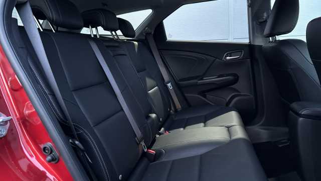 Honda Civic 1.8 i-VTEC SR 5dr Auto 