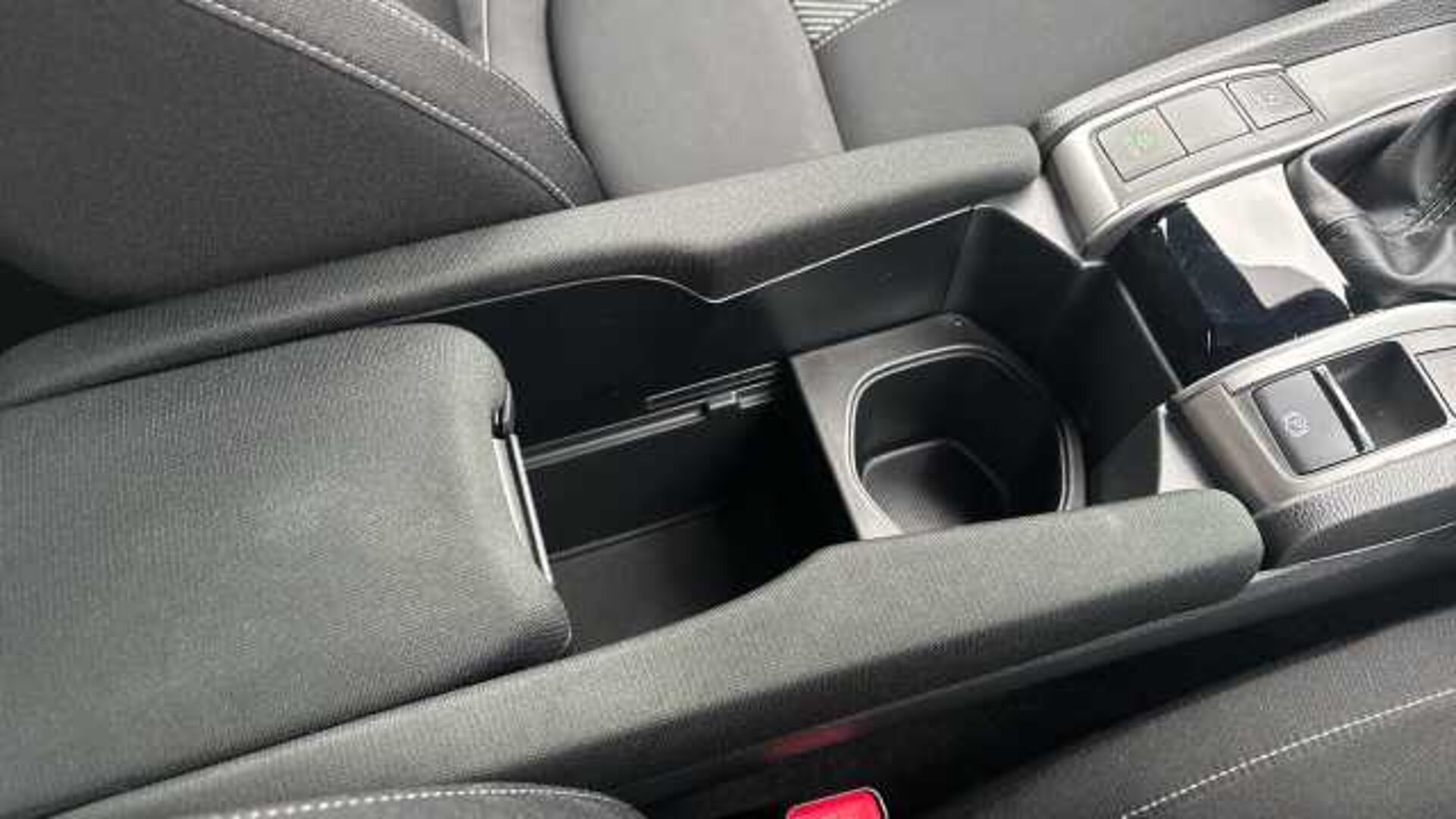 Honda Civic 1.0 VTEC Turbo 126 SR 5dr 