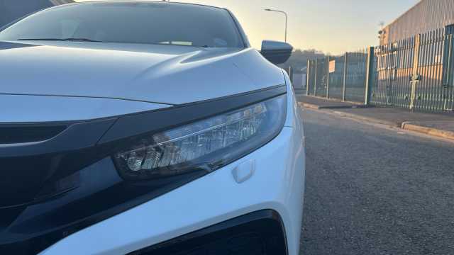 Honda Civic 1.5 VTEC Turbo Sport 5dr CVT 