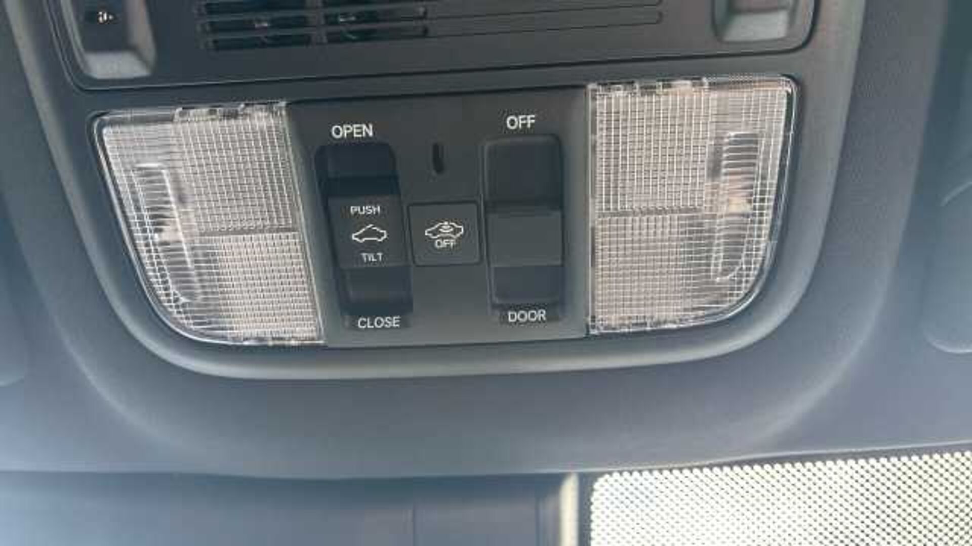 Honda Civic 1.5 VTEC Turbo Sport Plus 5dr 