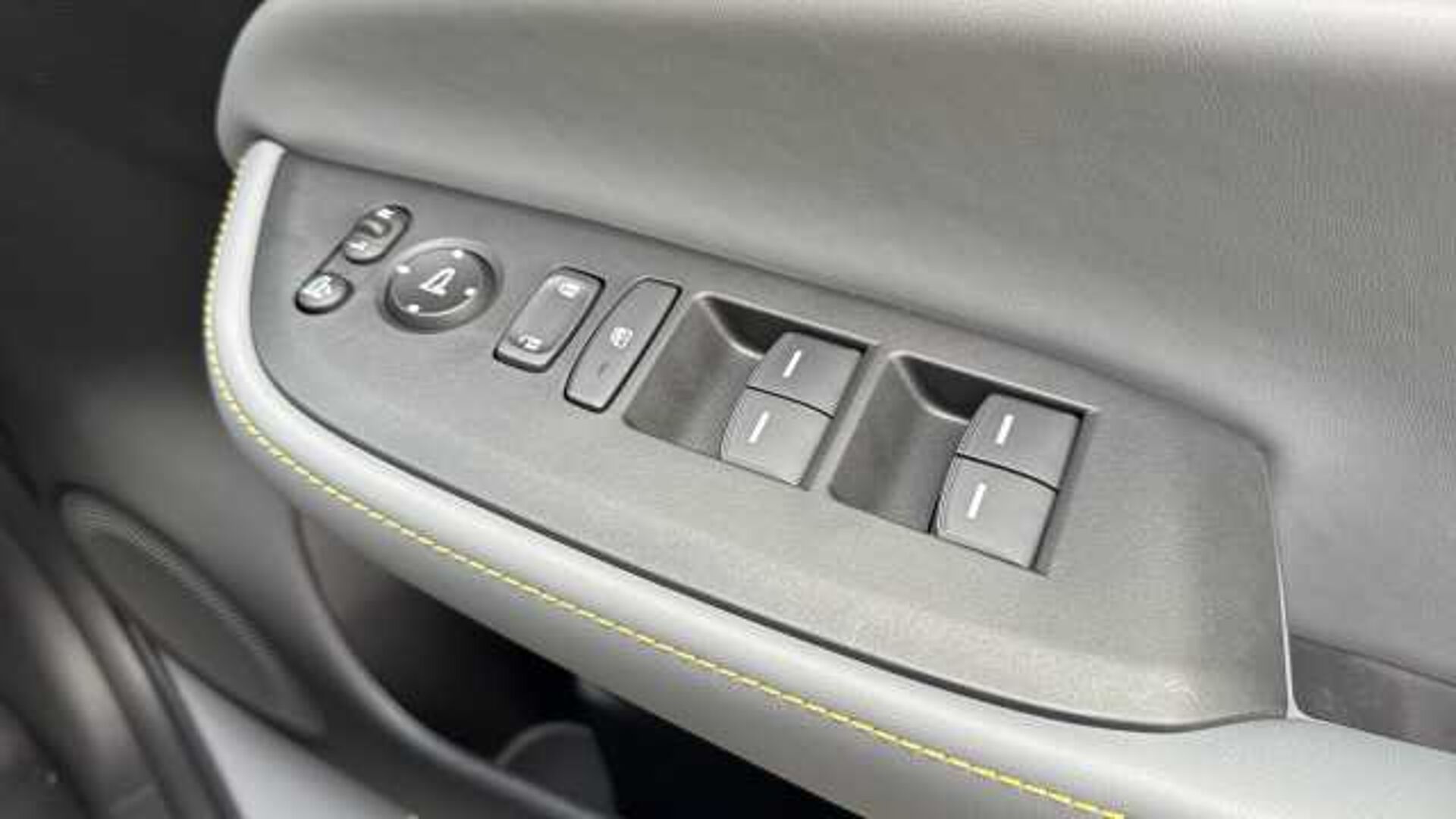 Honda Jazz Hybrid 1.5 i-MMD Hybrid Advance Sport 5dr eCVT 