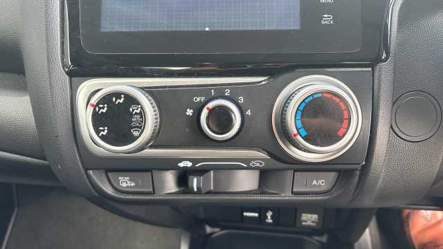 Honda Jazz 1.5 i-VTEC Sport 5dr Navi CVT 