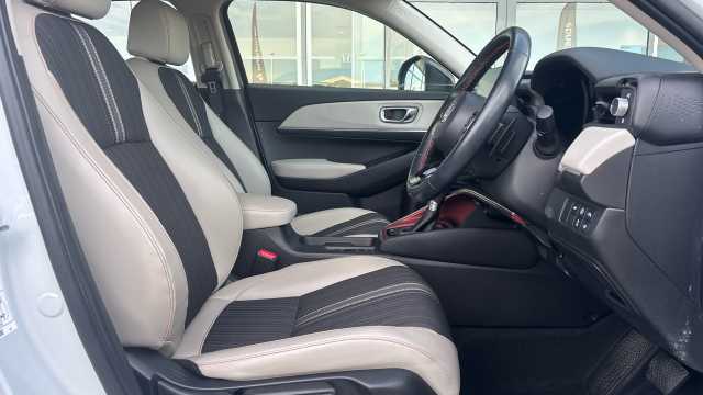 Honda HR-V Hybrid 1.5 eHEV Advance Style 5dr CVT 