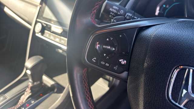 Honda Civic 1.0 VTEC Turbo 126 Sport Line 5dr CVT 