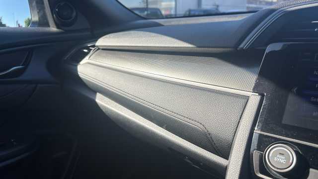 Honda Civic 1.0 VTEC Turbo 126 Sport Line 5dr CVT 