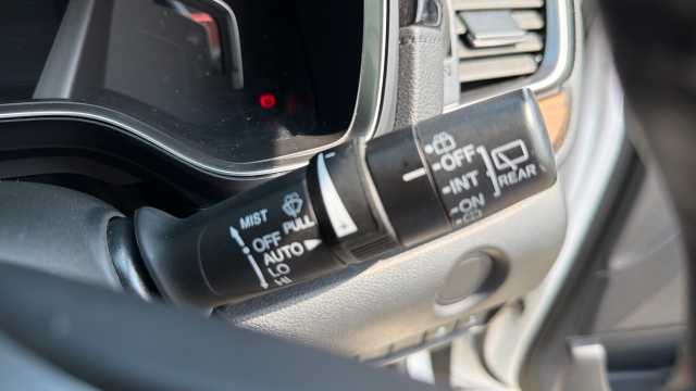 Honda CR-V 1.5 VTEC Turbo SE 5dr 2WD 