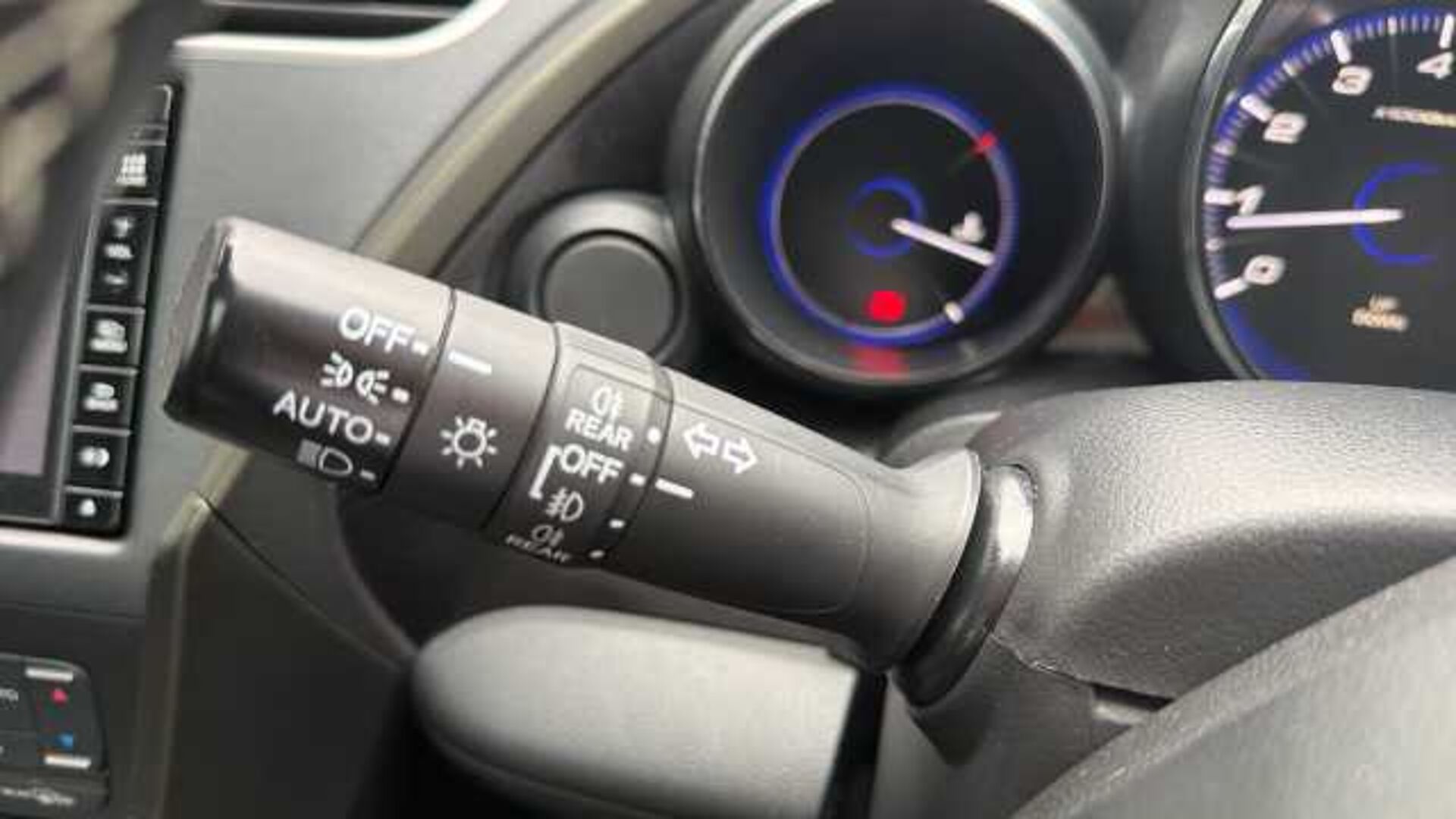 Honda Civic 1.8 i-VTEC SR 5dr 