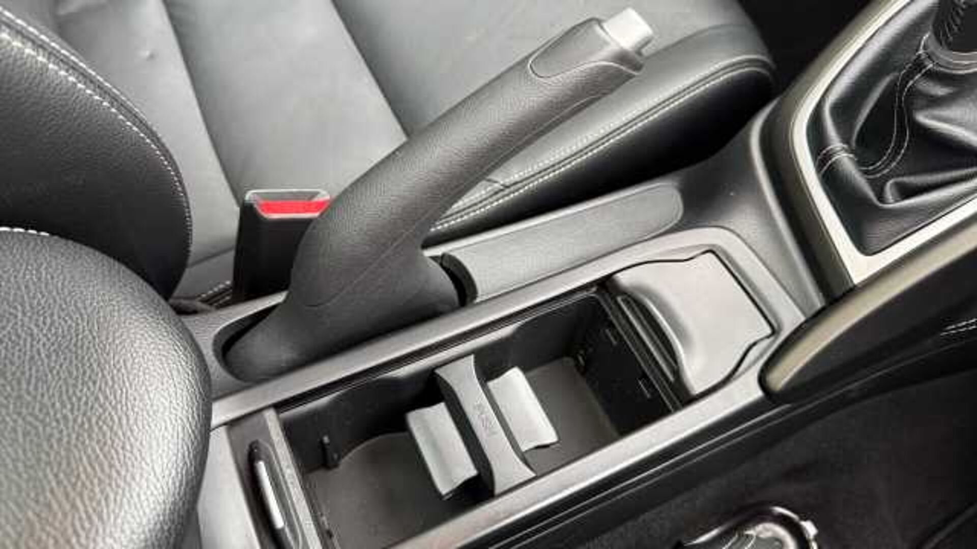 Honda Civic 1.8 i-VTEC SR 5dr 
