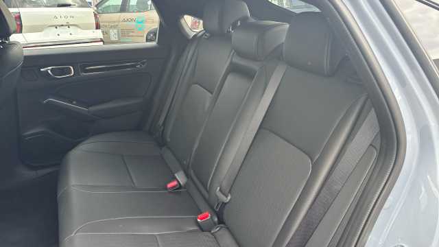 Honda Civic Hybrid 2.0 eHEV Advance 5dr CVT 
