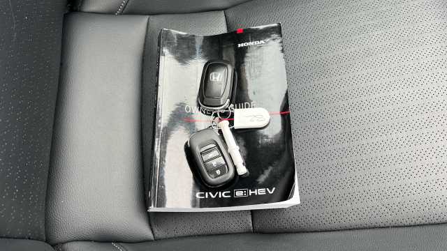 Honda Civic Hybrid 2.0 eHEV Advance 5dr CVT 