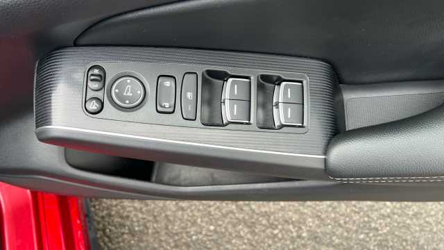 Honda Civic Hybrid 2.0 eHEV Advance 5dr CVT 
