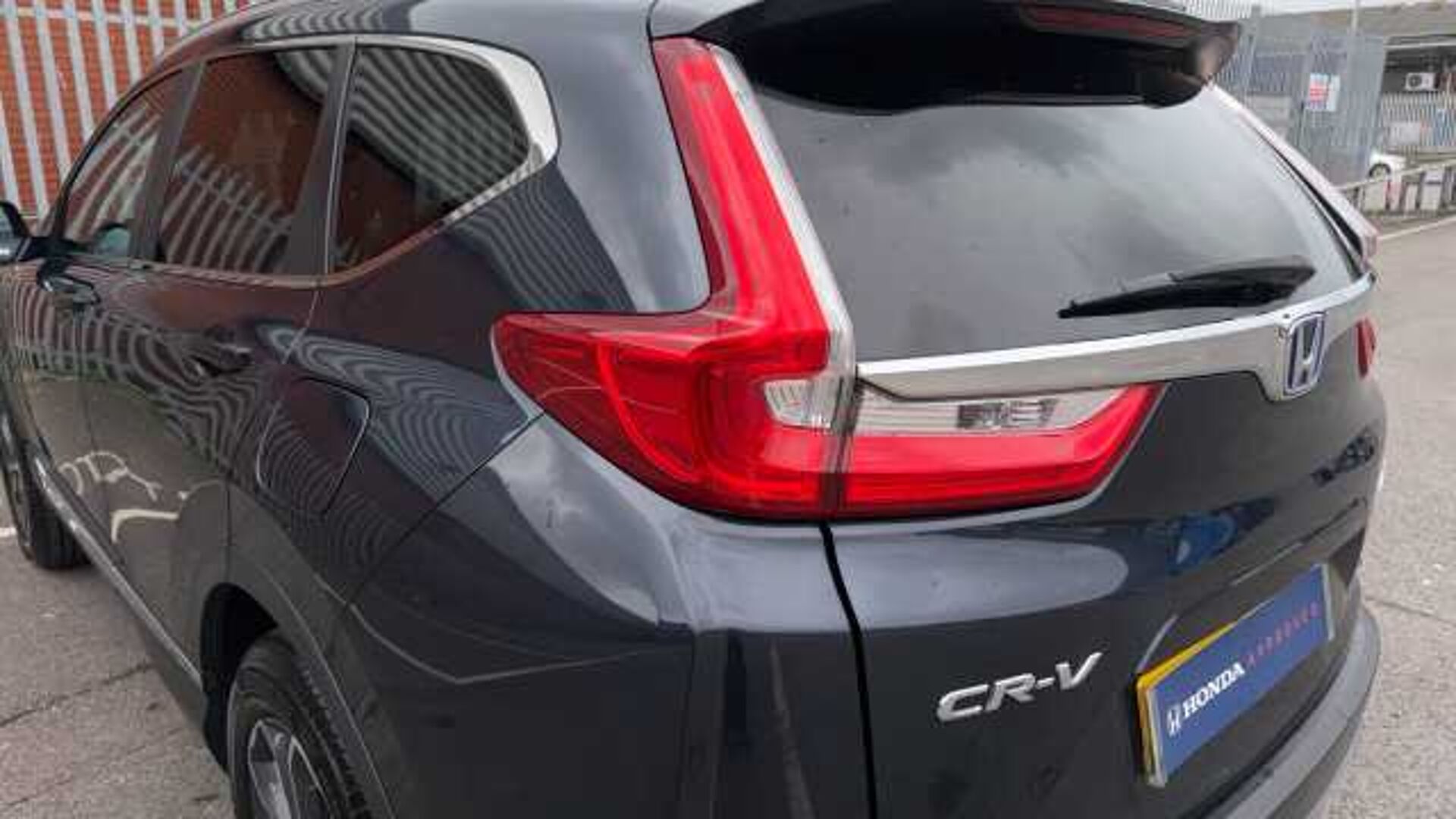 Honda CR-V Hybrid 2.0 i-MMD Hybrid SR 5dr eCVT 
