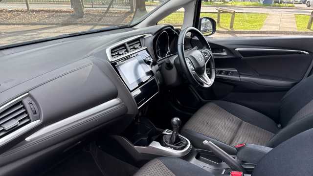 Honda Jazz 1.3 i-VTEC EX Navi 5dr 