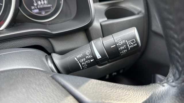 Honda Jazz 1.3 i-VTEC EX Navi 5dr 