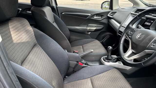 Honda Jazz 1.3 i-VTEC EX Navi 5dr 