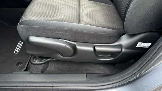 Honda Jazz 1.3 i-VTEC EX Navi 5dr 