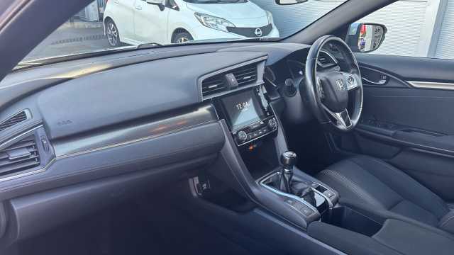 Honda Civic 1.0 VTEC Turbo 126 SR 5dr 