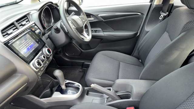 Honda Jazz 1.3 i-VTEC SE 5dr CVT 