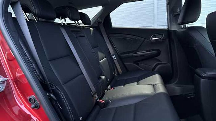 Honda Civic 1.8 i-VTEC SR 5dr Auto 