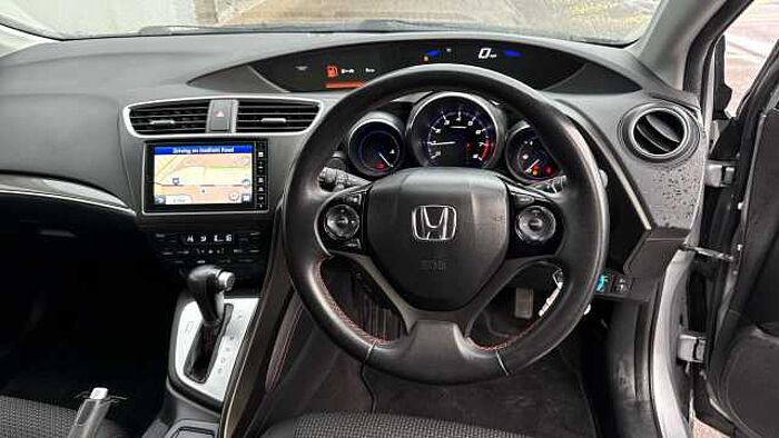 Honda Civic 1.8 i-VTEC Sport Nav 5dr Auto 