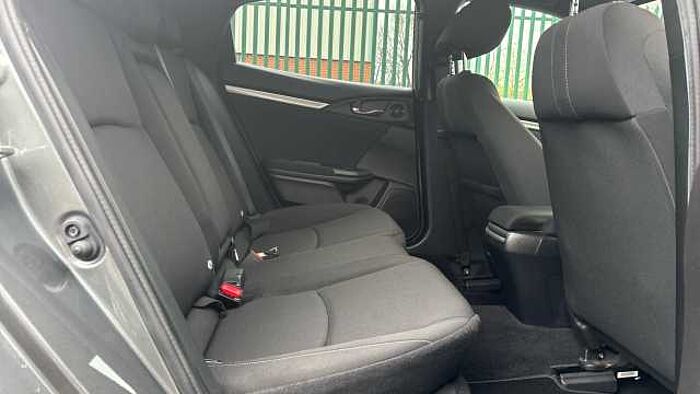 Honda Civic 1.0 VTEC Turbo 126 SR 5dr 