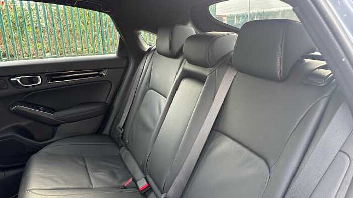 Honda Civic Hybrid 2.0 eHEV Advance 5dr CVT 