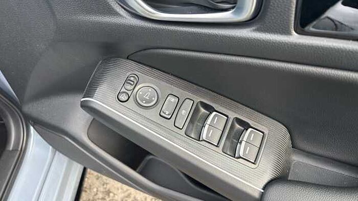 Honda Civic Hybrid 2.0 eHEV Advance 5dr CVT 