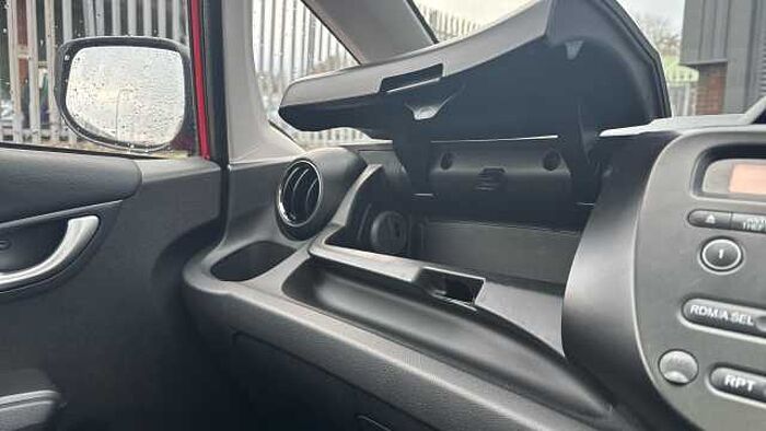 Honda Jazz 1.4 i-VTEC EXL 5dr CVT 