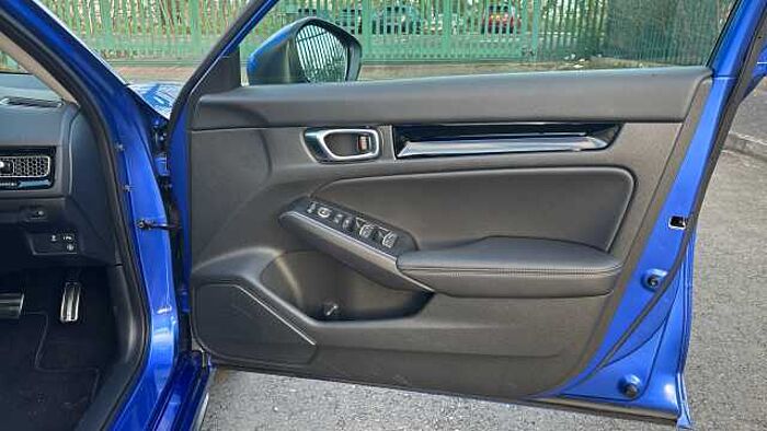 Honda Civic Hybrid 2.0 eHEV Advance 5dr CVT 
