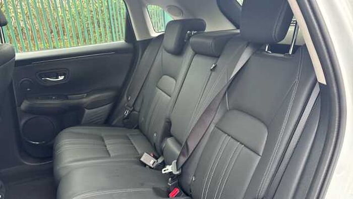 Honda ZR-V e:HEV 2.0 eHEV Advance 5dr CVT 