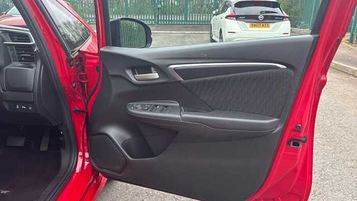Honda Jazz 1.5 i-VTEC Sport 5dr CVT 
