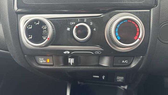 Honda Jazz 1.3 SE 5dr CVT 