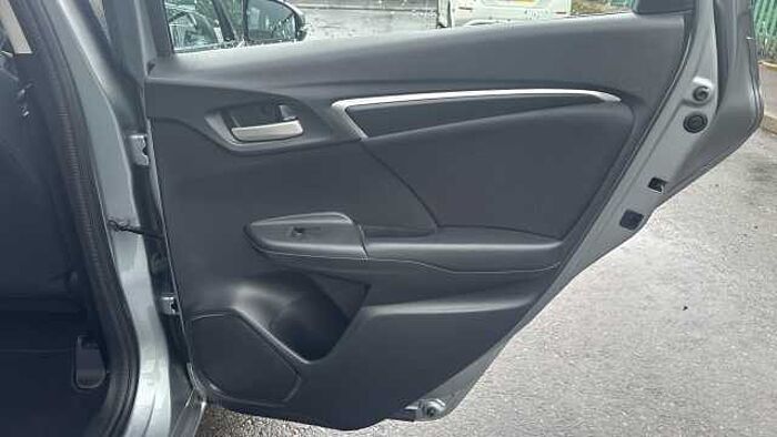 Honda Jazz 1.3 SE 5dr CVT 