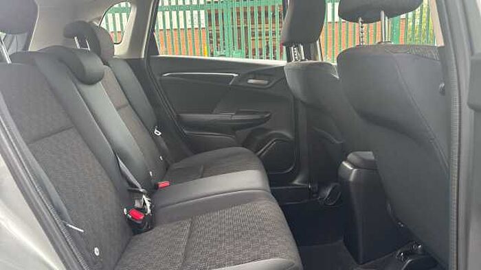 Honda Jazz 1.3 SE 5dr CVT 