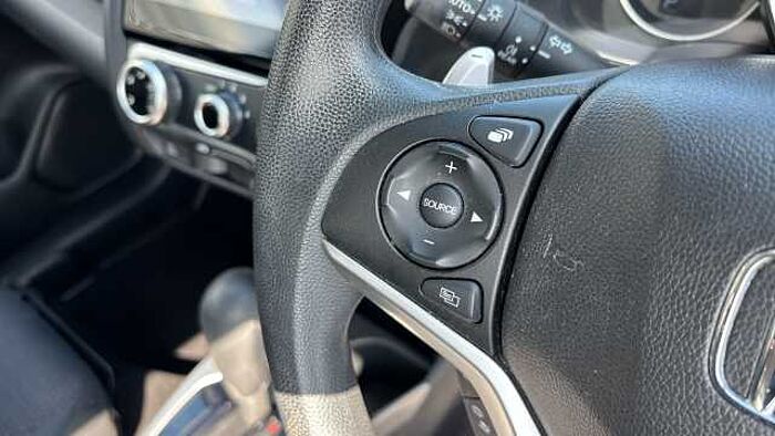 Honda Jazz 1.3 i-VTEC SE 5dr CVT 