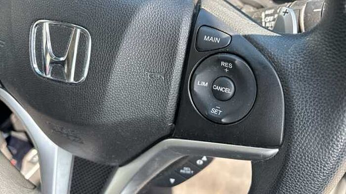 Honda Jazz 1.3 i-VTEC SE 5dr CVT 