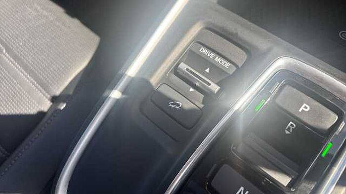 Honda CR-V Hybrid 2.0 eHEV Elegance 5dr eCVT 