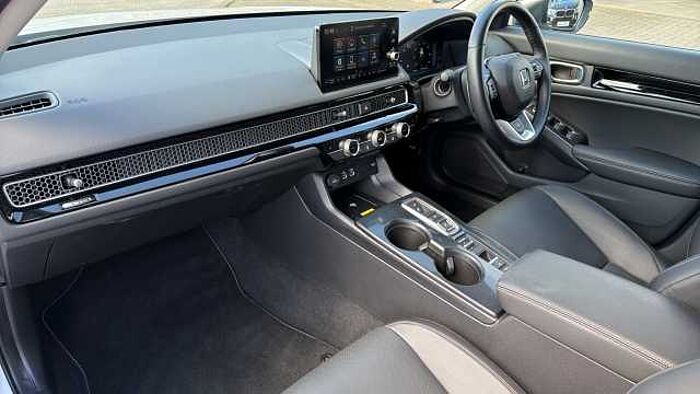 Honda Civic Hybrid 2.0 eHEV Advance 5dr CVT 