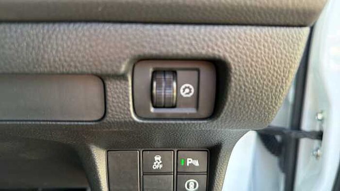 Honda Civic Hybrid 2.0 eHEV Advance 5dr CVT 
