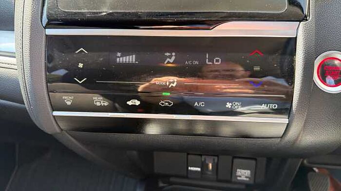Honda Jazz 1.3 EX Navi 5dr 