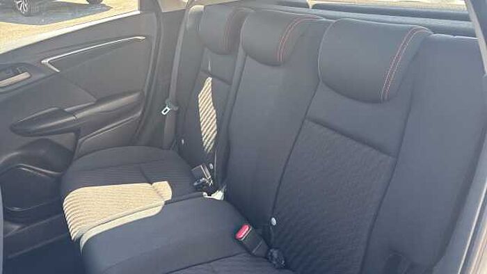 Honda Jazz 1.5 i-VTEC Sport 5dr 