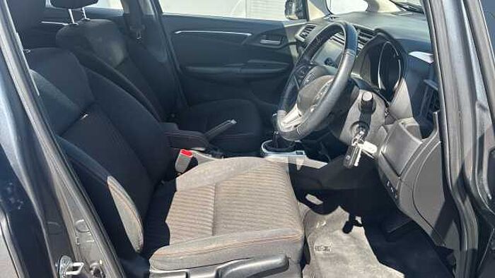 Honda Jazz 1.5 i-VTEC Sport 5dr 