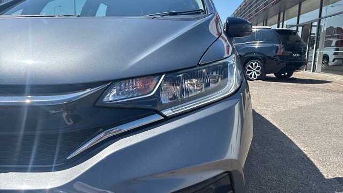 Honda Jazz 1.5 i-VTEC Sport 5dr 
