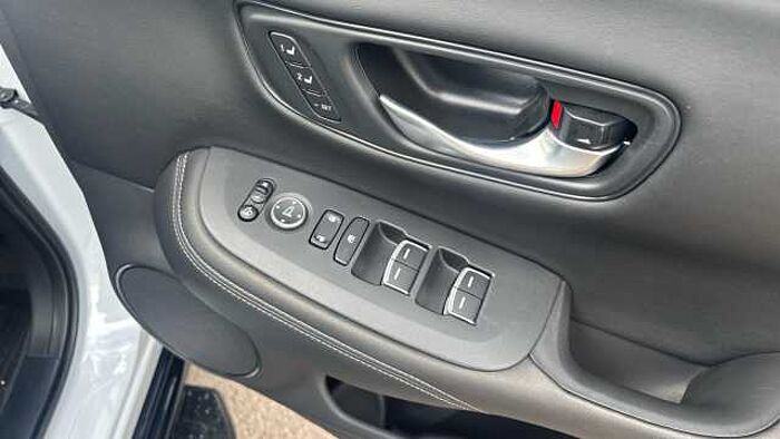 Honda ZR-V e:HEV 2.0 eHEV Advance 5dr CVT 