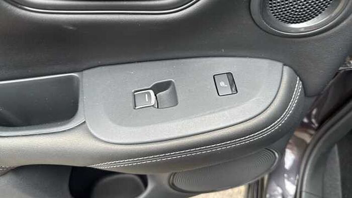 Honda ZR-V e:HEV 2.0 eHEV Advance 5dr CVT 
