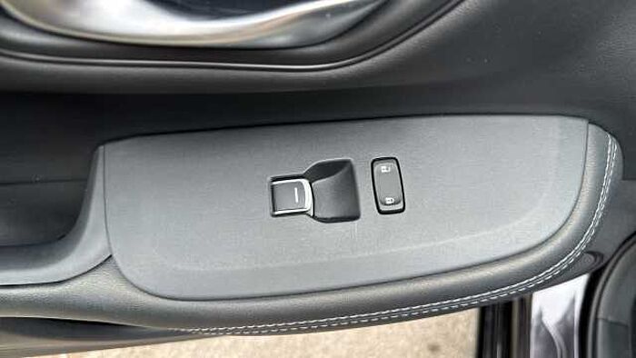 Honda ZR-V e:HEV 2.0 eHEV Advance 5dr CVT 