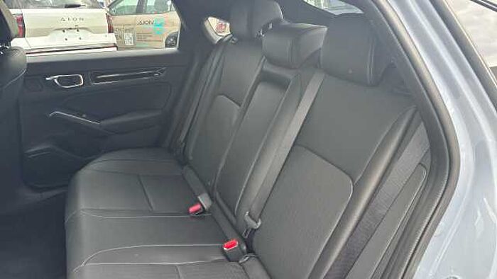 Honda Civic Hybrid 2.0 eHEV Advance 5dr CVT 