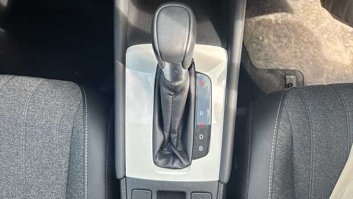 Honda Jazz Hybrid 1.5 i-MMD Hybrid Advance 5dr eCVT 