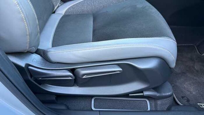 Honda Jazz Hybrid 1.5 i-MMD Hybrid Advance Sport 5dr eCVT 